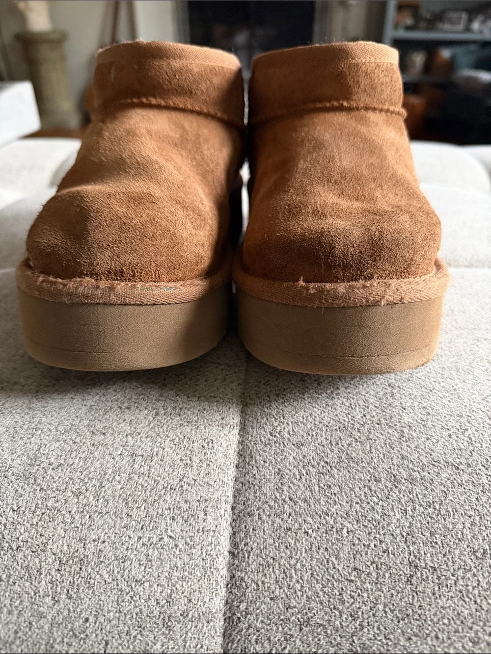 UGG Chestnut Suede Platform Ankle Boots Youth Size 2 Cozy Wool Blend Lined